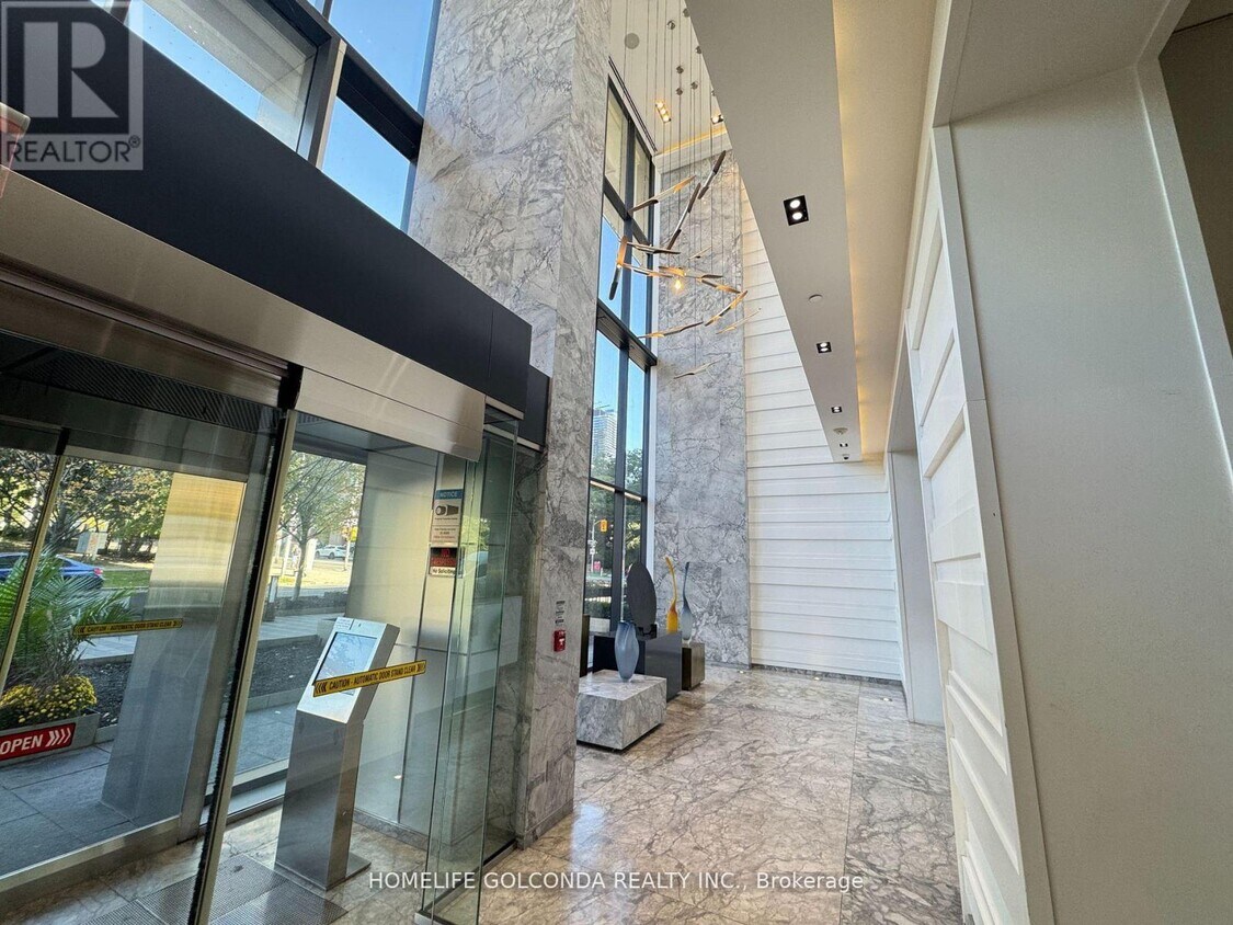 Building Photo - 57 St Joseph St