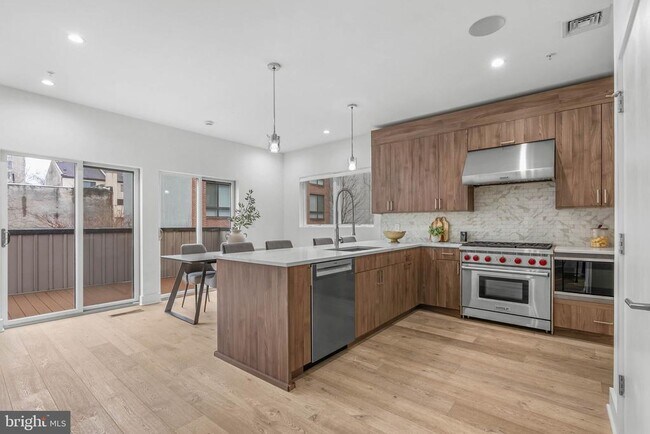 Foto del edificio - 237 N 23rd St