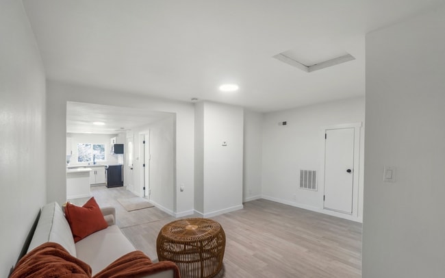 Foto del edificio - 903 7th St SE