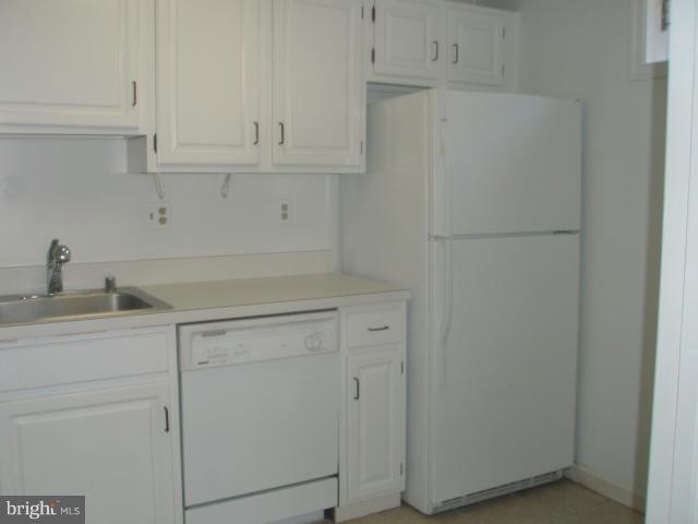 Building Photo - 6715 Hillandale Rd