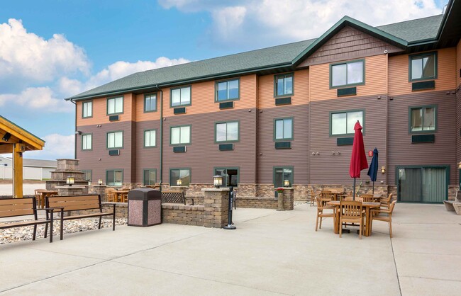 Exterior - Extended Stay America Suites Minot