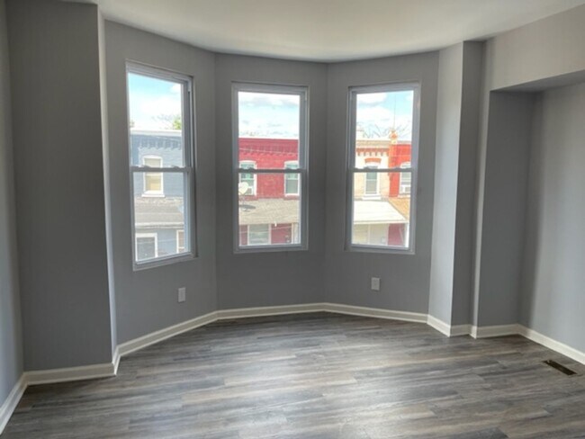 Foto del edificio - Anika Homes 3 Bedroom
