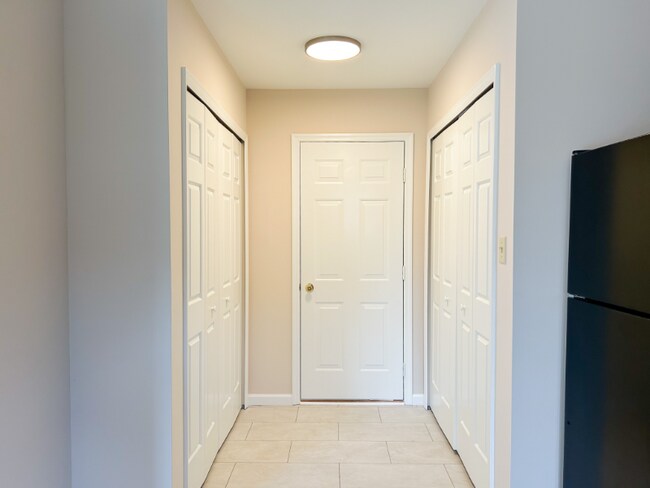 Foto del edificio - 21 Oakgrove Ln