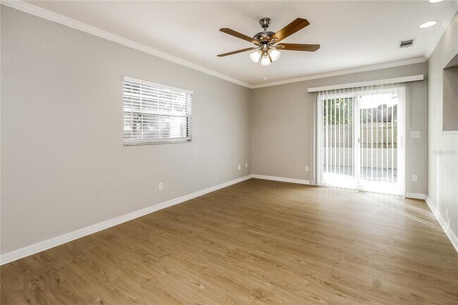 Foto del edificio - 421 Kee St