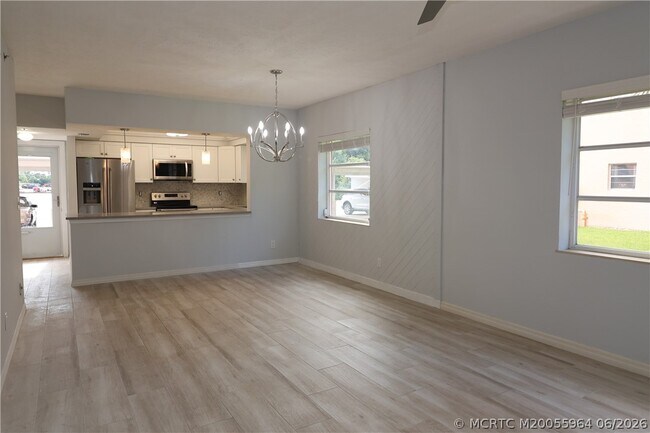 Foto del edificio - 2950 SE Ocean Blvd