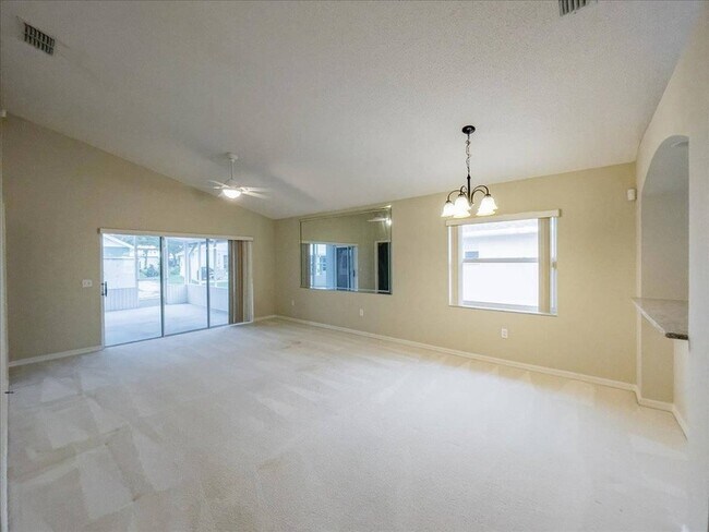 Foto del edificio - 218 Langford Park Ave