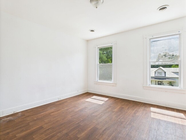 Foto del edificio - 3414 2nd Ave