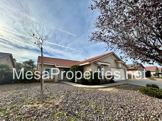 Building Photo - 12323 Honeybear Ln