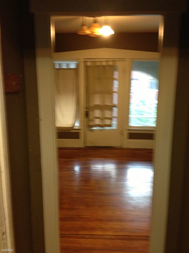 Foto del edificio - Studio, 1 bath  - 456 Wealthy St SE Apt 5