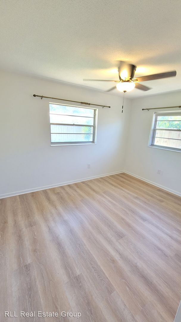 Building Photo - 4 br, 2 bath House - 1264 Seminole Dr