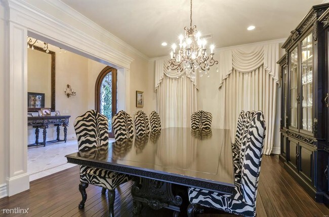 Foto del edificio - 4 br, 4.5 bath House - 98 Queens Garden Dr