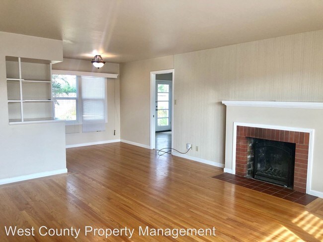 Building Photo - 2 br, 1 bath House - 1831 Little John Ln.