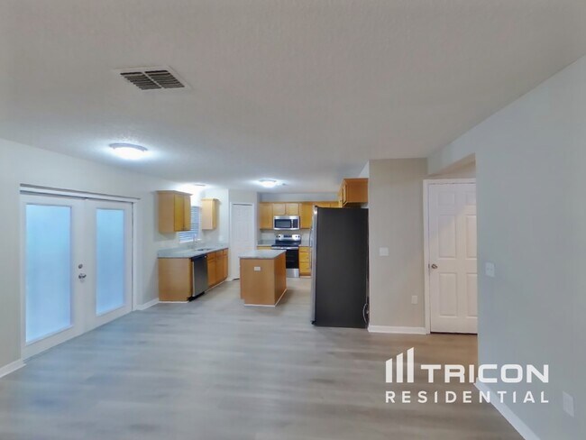 Foto del edificio - 6472 Grapewood Rd