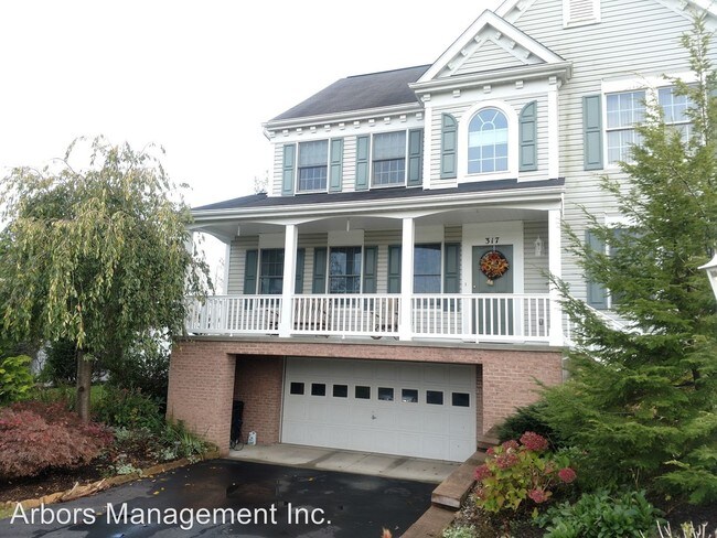 Building Photo - 3 br, 2.5 bath House - 317 Hickory Nut Drive