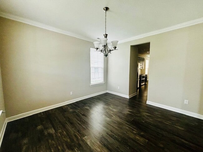 Building Photo - Hillpoint Estates