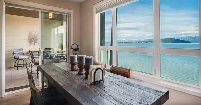 Foto del edificio - 702 Sandpoint Ave