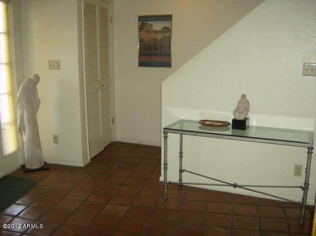 Building Photo - 6150 N Scottsdale Rd