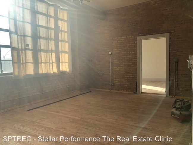 Foto del edificio - 1432 W 21st St
