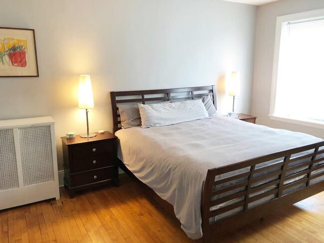 Building Photo - 20 Fordham Rd