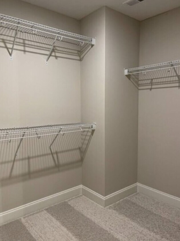 Building Photo - 816 McCammon Ave