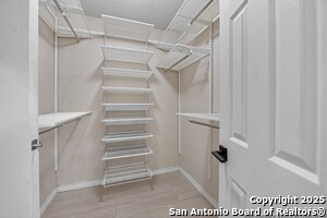 Building Photo - 16219 Bear Run St