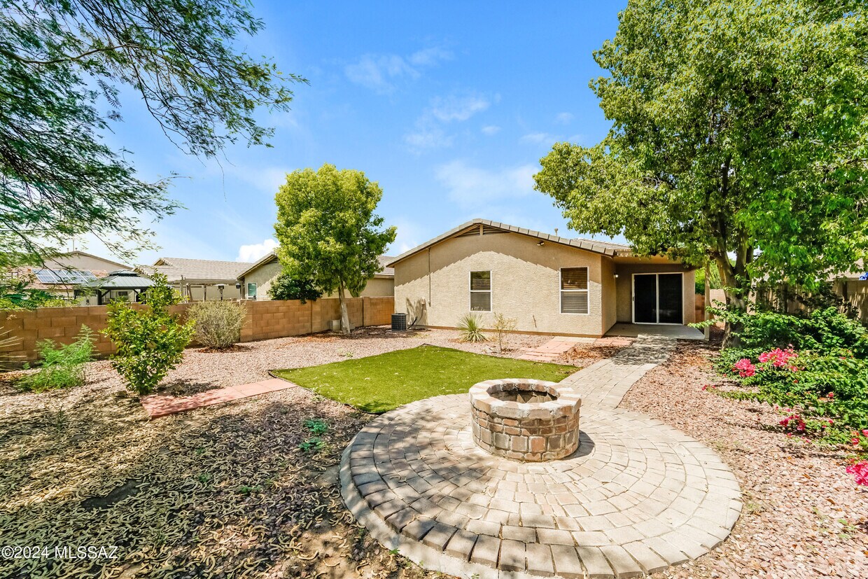Foto principal - 10103 N Mill Crossing Way