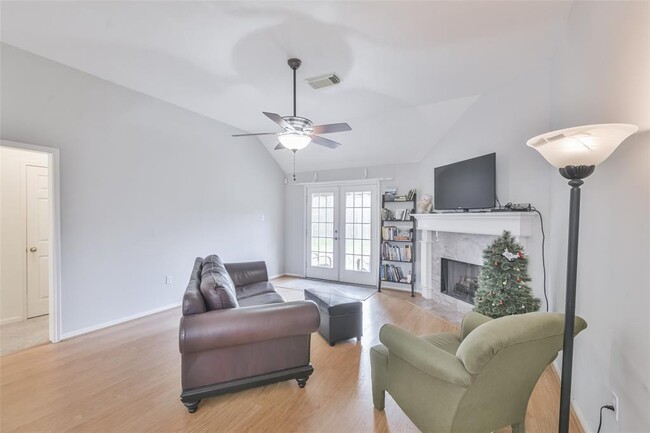 Building Photo - 31325 Capella Cir
