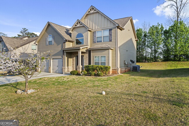 Building Photo - 6870 Diamond Dr
