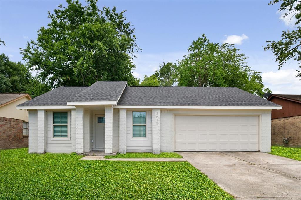 Primary Photo - 3635 Oakhall Dr