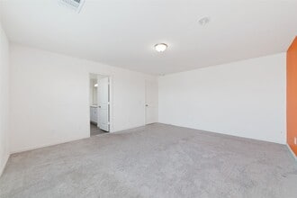 Building Photo - 1001 Wild Enclave Ln