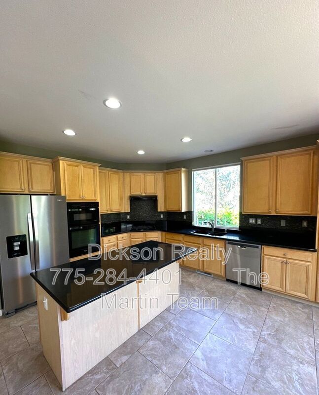 Foto del edificio - 4910 Deer Pass Dr