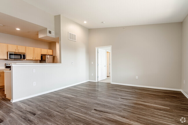 1BR, 1BA - 756SF - Panorama at Arvada Ridge