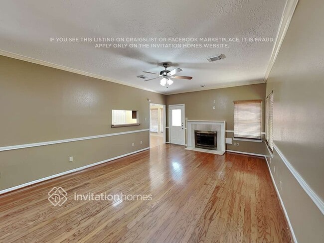 Foto del edificio - 1028 Chesterwood Dr