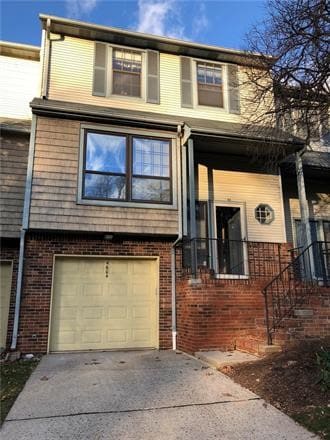 Building Photo - 4604 Stonehedge Rd