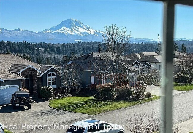 Foto del edificio - 4 br, 2.5 bath House - 9916 181st Ave Ct. E