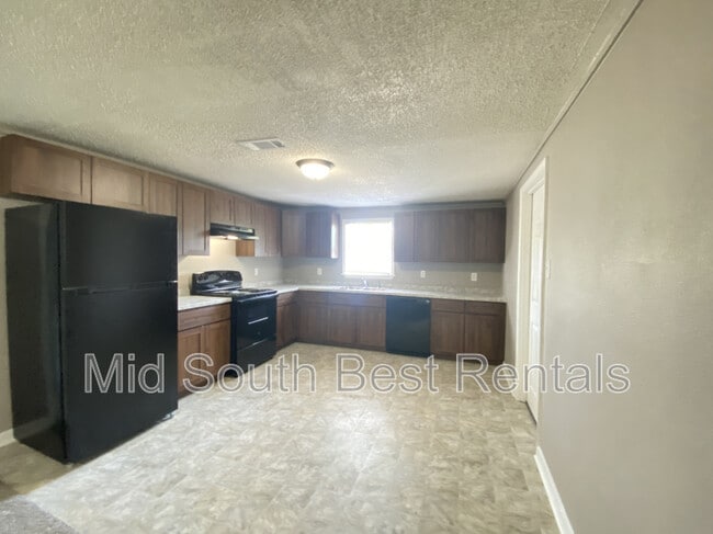 Building Photo - 1521 Valmar St