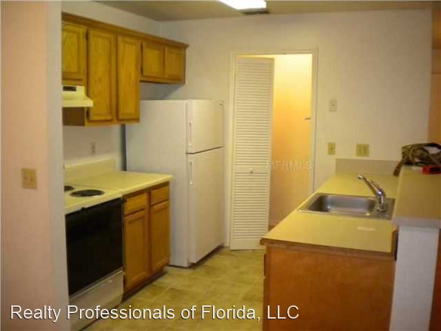 Building Photo - 2 br, 2 bath House - 5974 Westgate Dr. #201