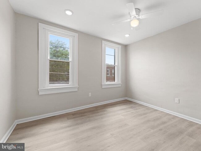 Foto del edificio - 3010 Emerald St