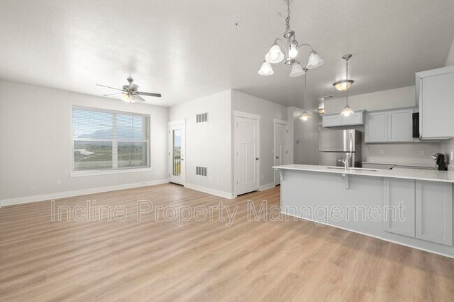 Foto del edificio - 1717 N Exchange Park Rd