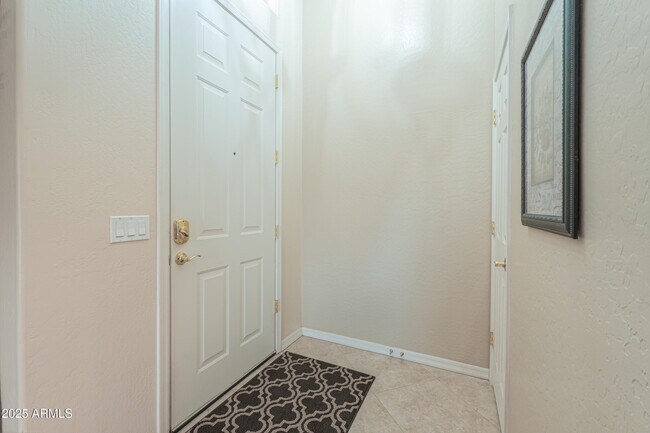 Foto del edificio - 1441 N Desert Willow St