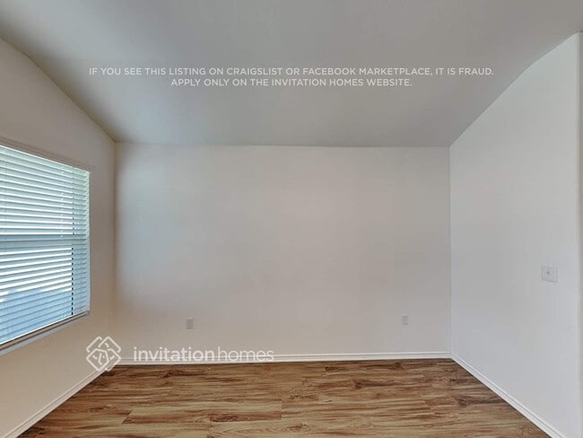 Building Photo - 10508 Steinbeck Dr