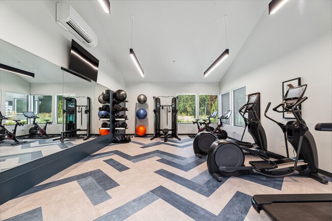Fitness Room - Arrow Apartments
