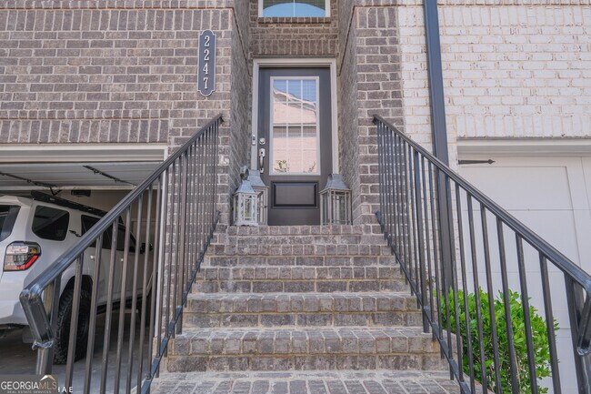 Building Photo - 2247 Pink Hawthorn Dr