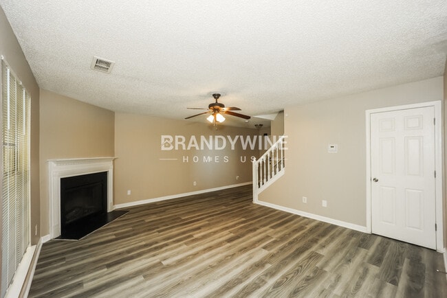 Building Photo - 3596 Brookstone Way
