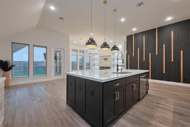 Foto del edificio - 9934 Starry Night Ln