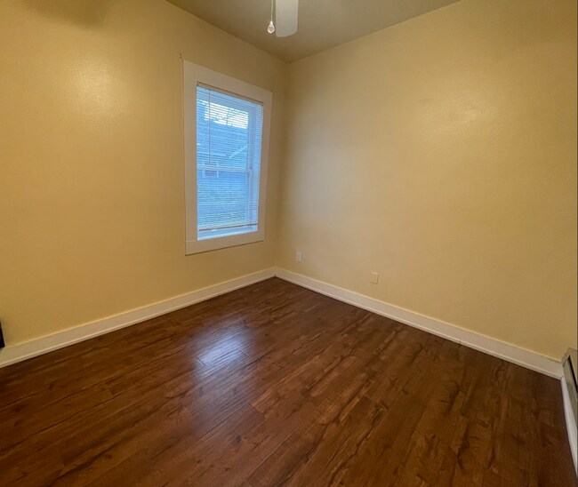 Foto del edificio - North End Duplex-1bed/1bath-Close to downt...
