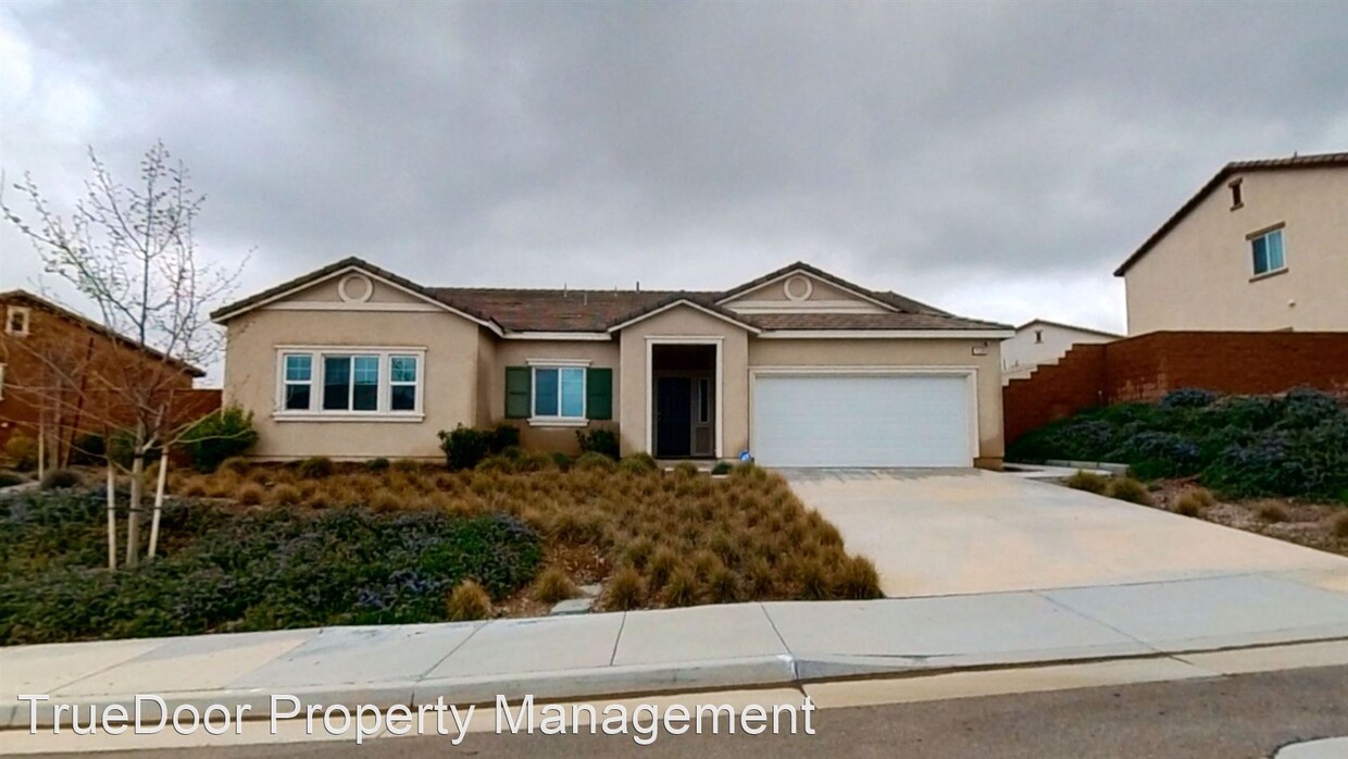 Primary Photo - 4 br, 2 bath House - 11390 Brewer Dr.