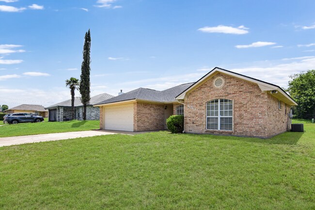 Building Photo - 3013 Boydstun Loop