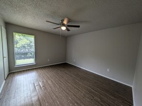 Building Photo - 5312 Hastings Dr