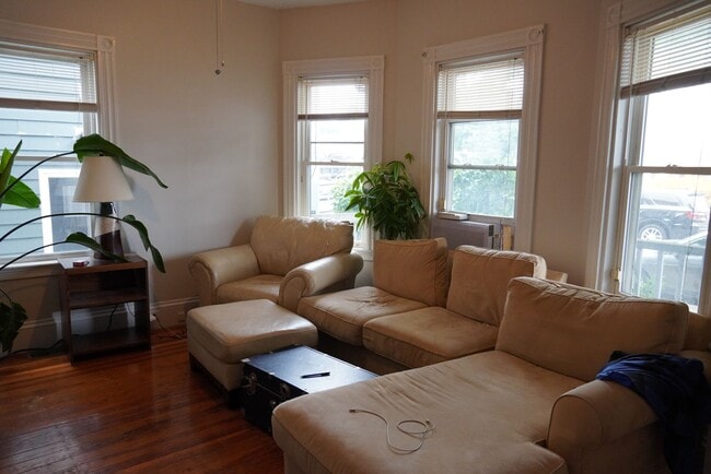 Photo - 16 Norwood St Apartment